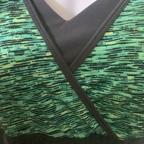 Tek Gear Dress. XL - Picture 2 of 4